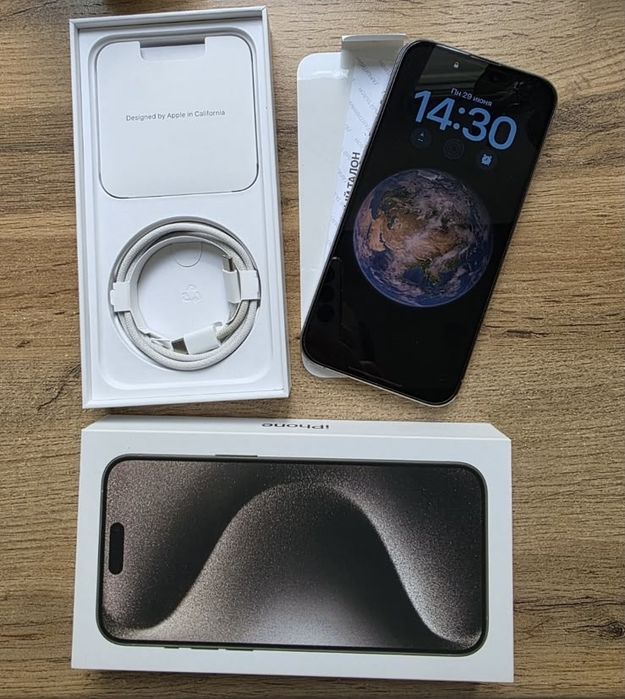 iPhone 15 pro max / 256 gb