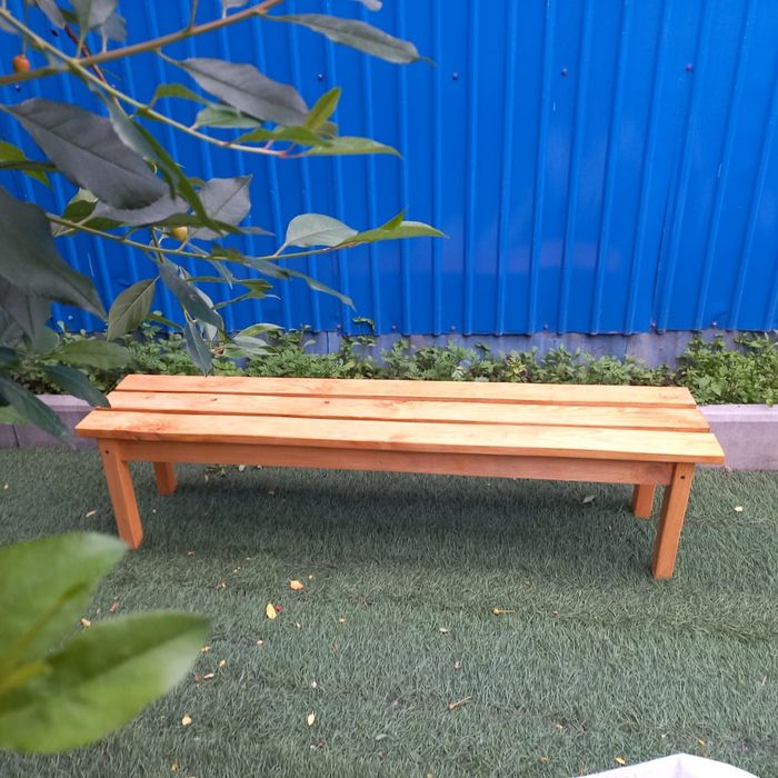 Продам деревянную лавочку