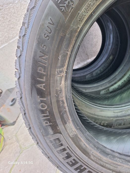 4бр 225/60/18 Мишелин като нови