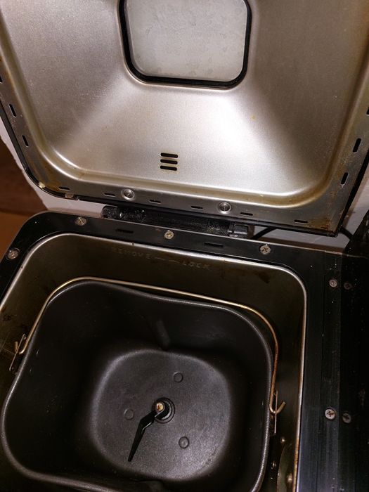 Хлебопечь Binatone