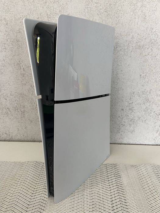 Конзола Playstation 5 Slim Digital 1TB + Гаранция
