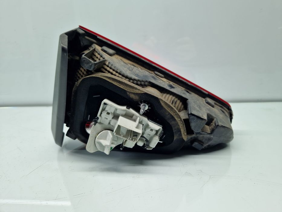 Stop haion dreapta Volkswagen Touran (5T1) R-line [Fabr 2015-prezent]