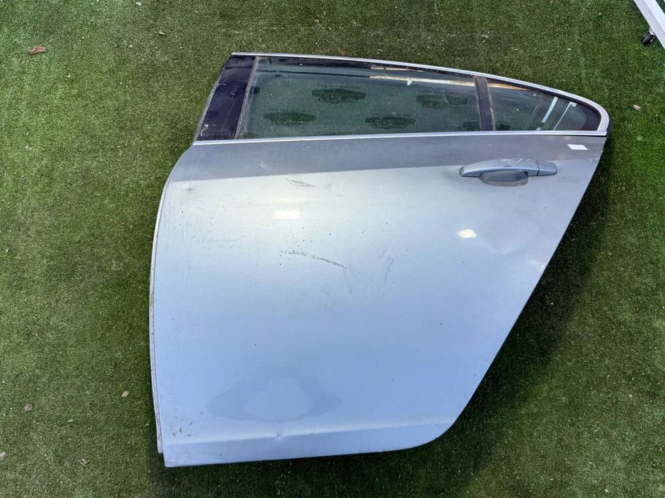 USA PORTIERA SPATE STANGA OPEL INSIGNIA A 2013 2.0 DIESEL COD OEM 22796347 / BERLINA 2008-2018