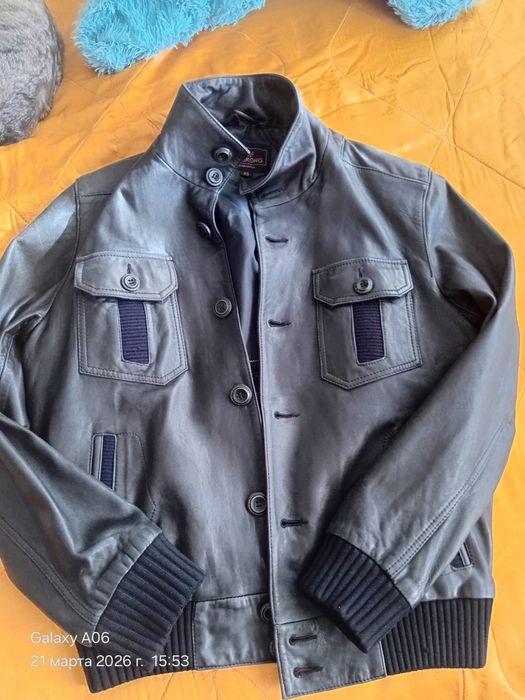 Продам кожаную куртку.