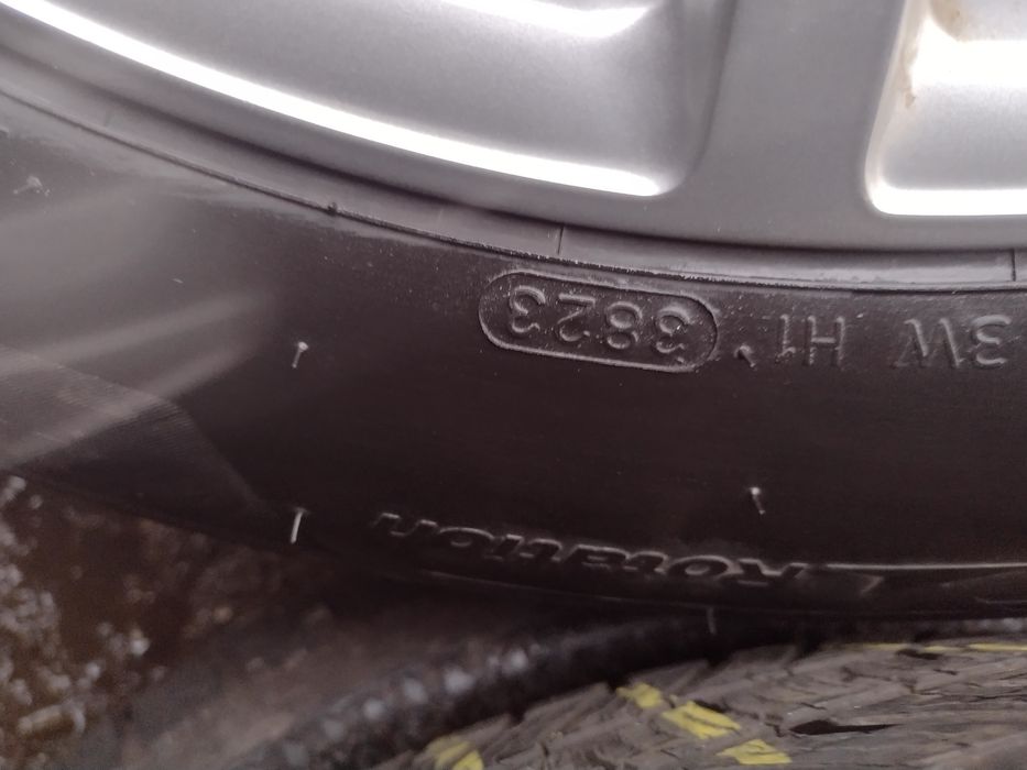 Почти нови 4бр.225/60/17 Hankook EVO3 dot3823