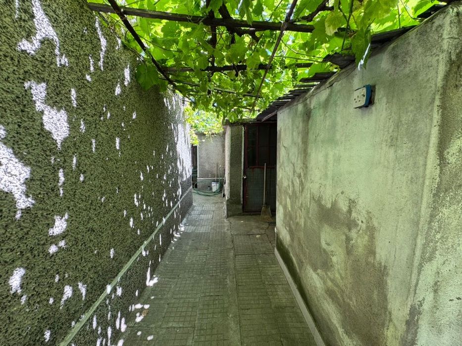 Продава се Етаж от къща в Нови пазар - 122 кв.м за 812 €/кв.м - Снимка #14