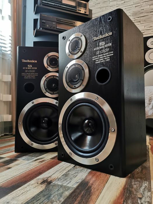 Boxe technics SB-CD 320