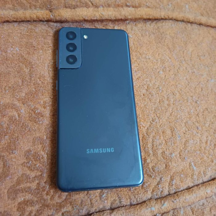 Samsung S21 5G без забележки във отлично състояние