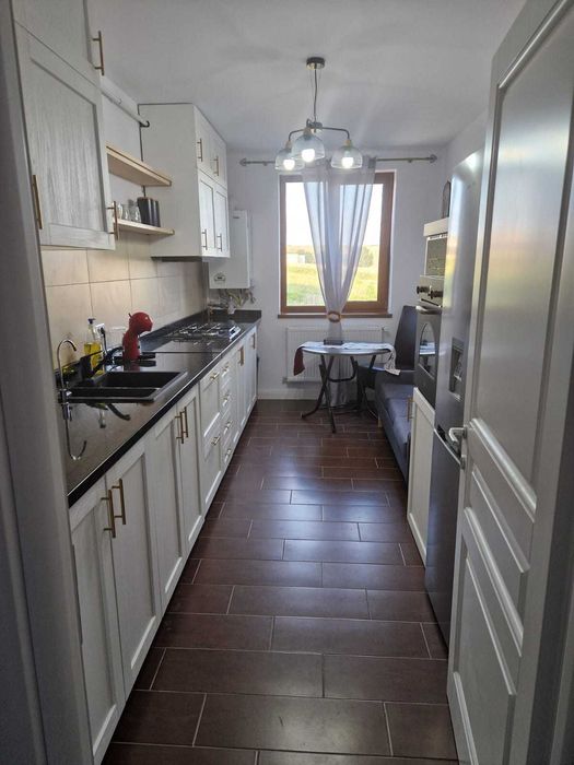 APARTAMENT 2 camere, complet mobilat,cartier nou