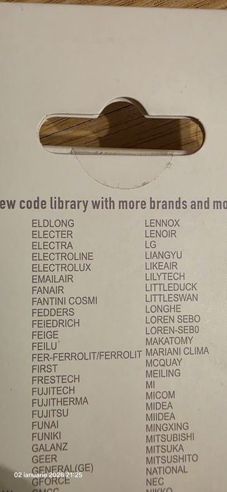 Vând telecomanda universala A/C Well