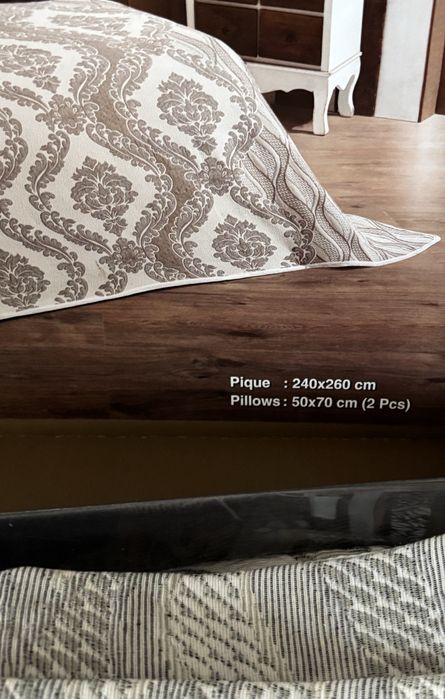 Cuvertură pat 240x260 cm