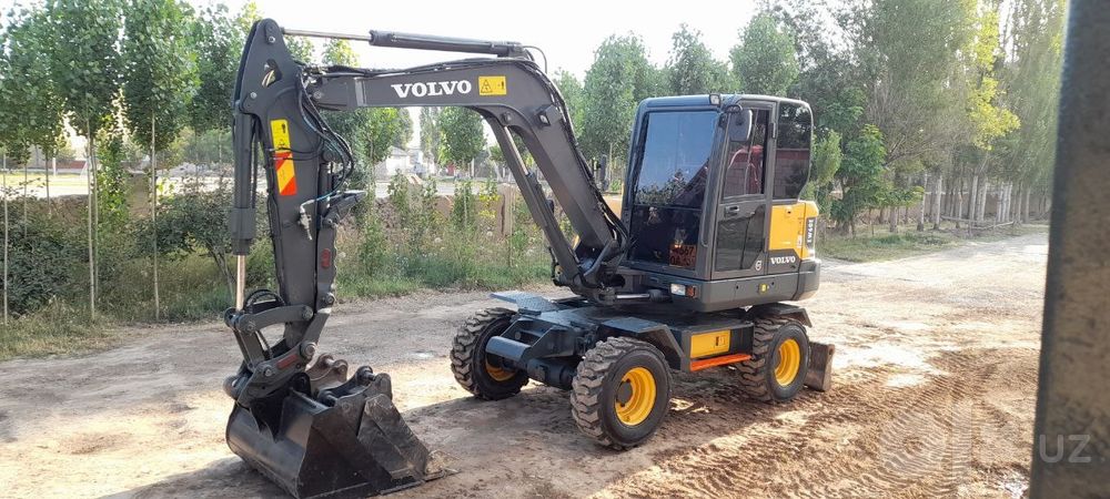 ekskavator mini volvo 60