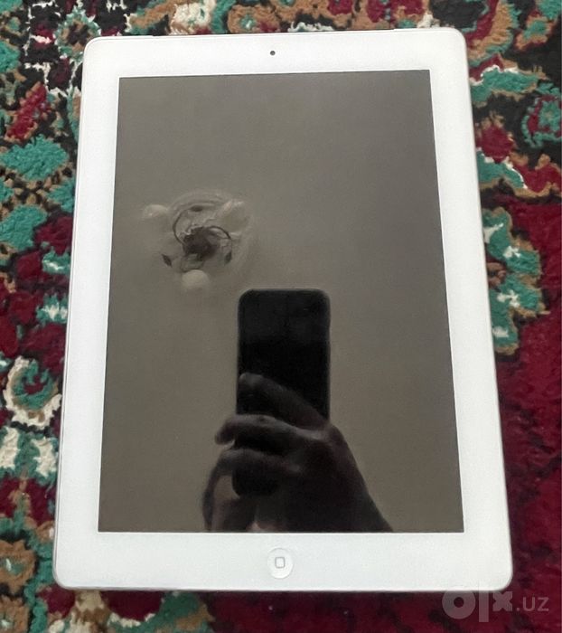 ipad 4 srocn sotiladi