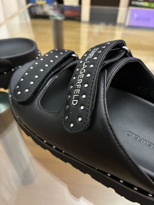 Чехли Karl Lagerfeld 37