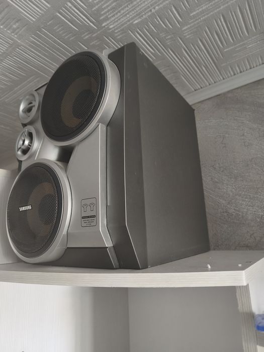 Музыкальный центр SAMSUNG