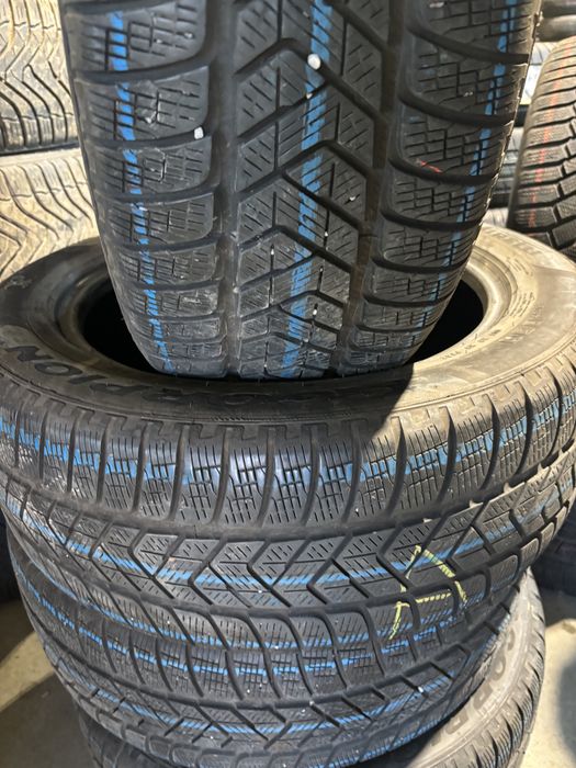 Anvelope 235/55/18 set Pirelli M+S 6mm