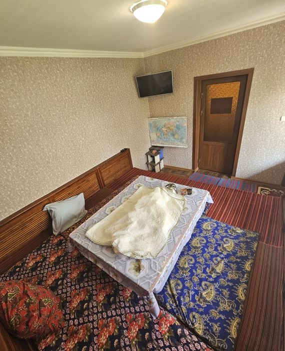 Дурмон Қ.Ф.Й Янги Арғин маҳалласида уй сотилади.