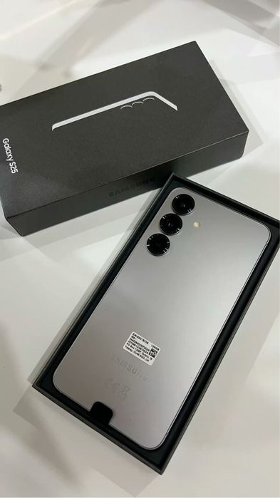 Galaxy samsung S25 12/256gb