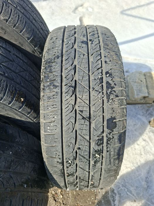 Продам шины. 285/60/18 родстон