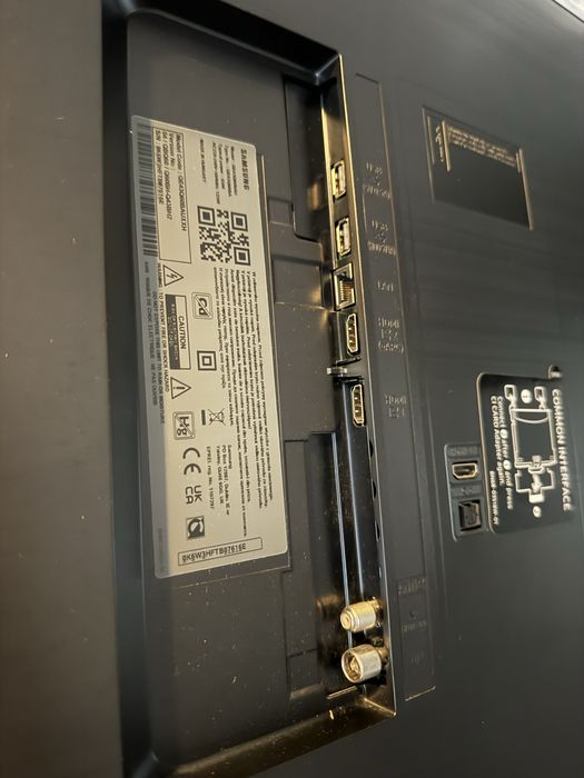 Televizor Samsung QLED 43Q60B 108 cm smart