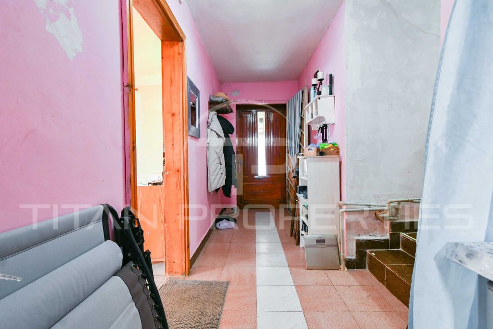 Продава се Къща в с. Храбърско, Област София-област - 200 кв.м за 600 €/кв.м - Снимка #13