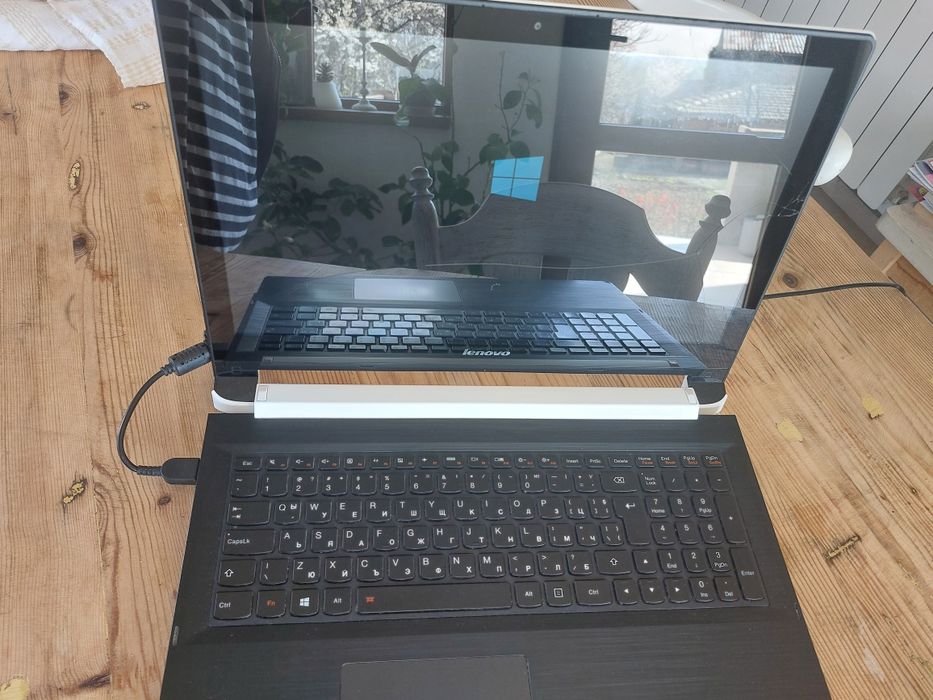 Lenovo Yoga Laptop