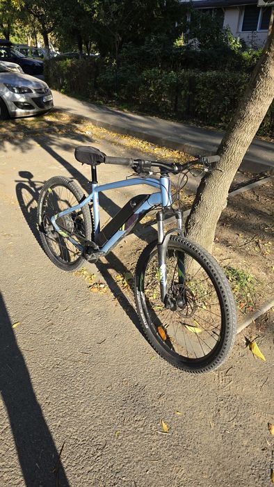 Bicicleta electrica B twin st100