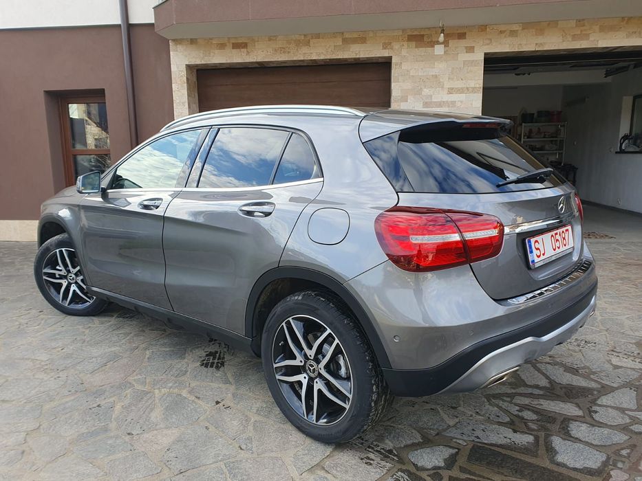 Mercedes-Benz GLA Mercedes-Benz GLA 200 d 4MATIC Xenon