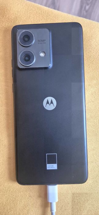 Мобилен телефон Моторола