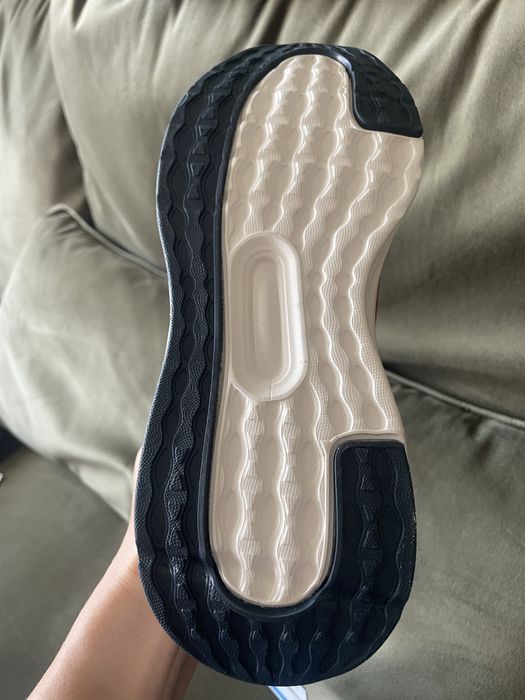 Маратонки женски