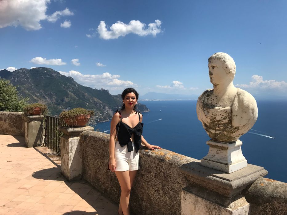 Pantaloni scurți MASSIMO DUTTI