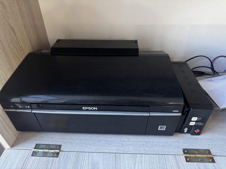 Продам 2 принтера Epson L800