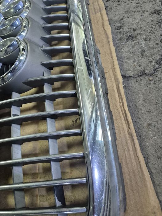 Решетка радиатора на Audi A6 Allroad C6