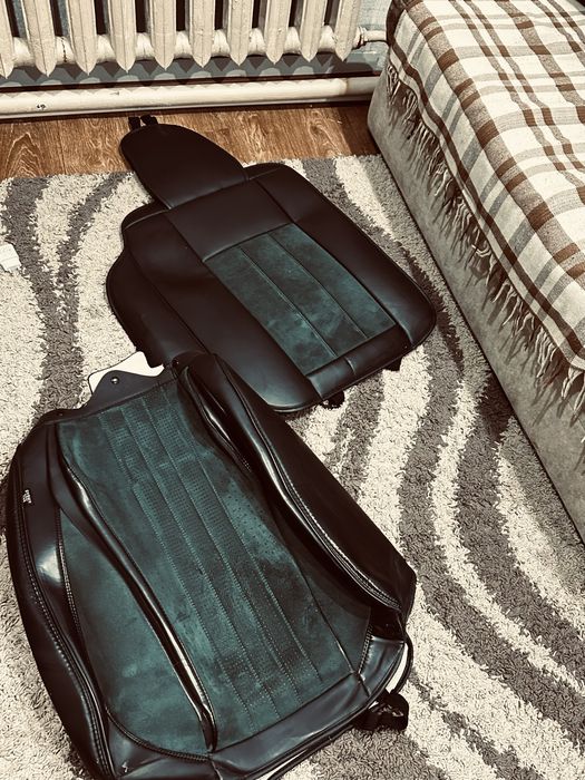 Продам чехлы на авто