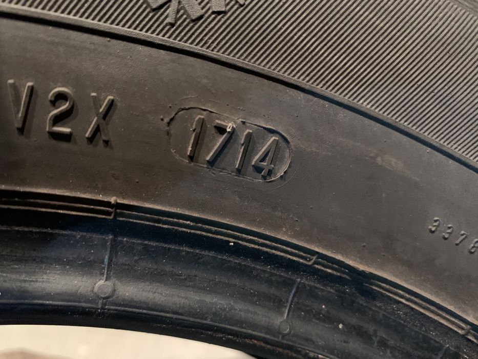 Anv m+s 185/65/15 Kormoran/Vredestein dot 2018