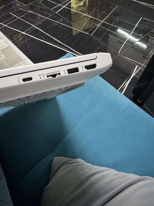 Геймърски лаптоп HP Victus 15,6”