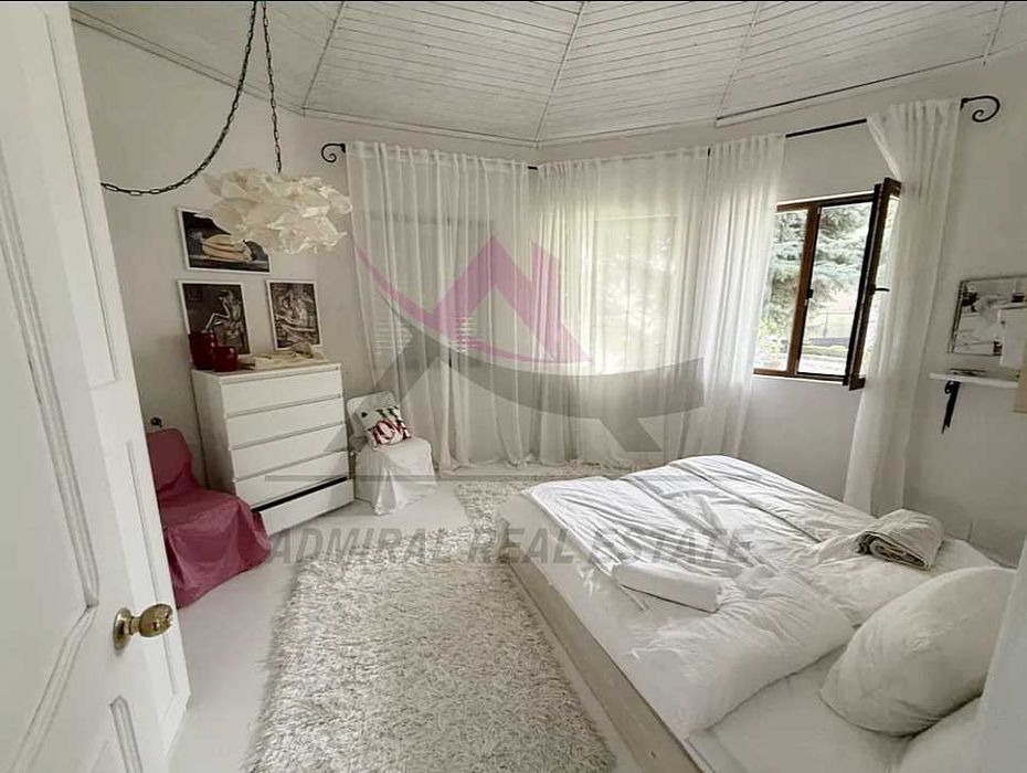 Дава се под наем Двустаен апартамент в Варна, м-т Траката - 60 кв.м за 511 € - Снимка #3