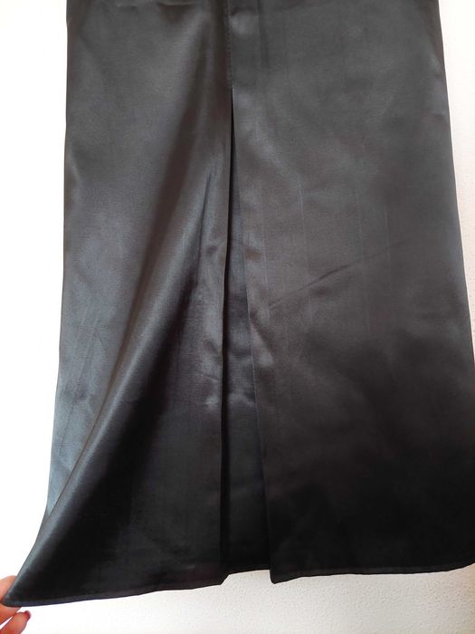 Елегантна сатенена рокля Vivel