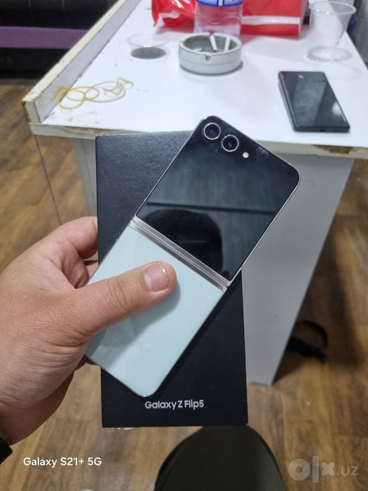 Samsung Z flip 5