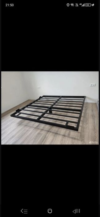 Продам кровать парящую
