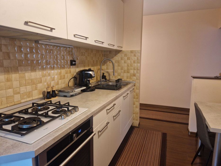 Apartament 2 camere de vanzare