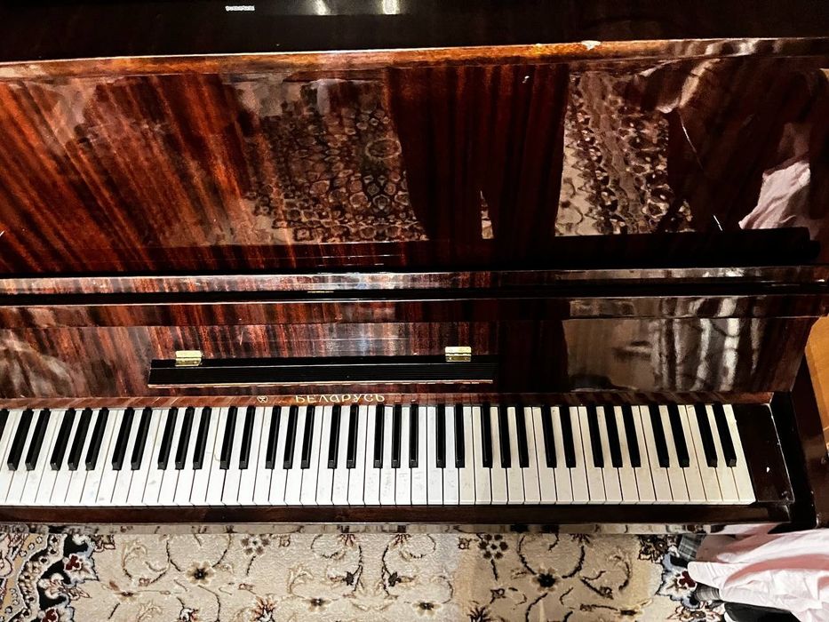 пианино сотилади холати яхши