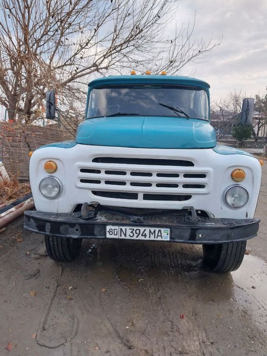 Zil 130 йили 1996 матор Урал каропка 9 талик панишни павишениси бор ра