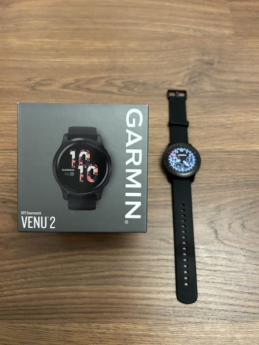 Смартчасы Garmin Venu 2