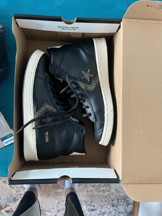 Черни кожени кецове Converse size 38