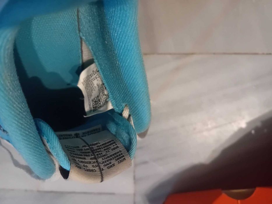 Маратонки Nike air