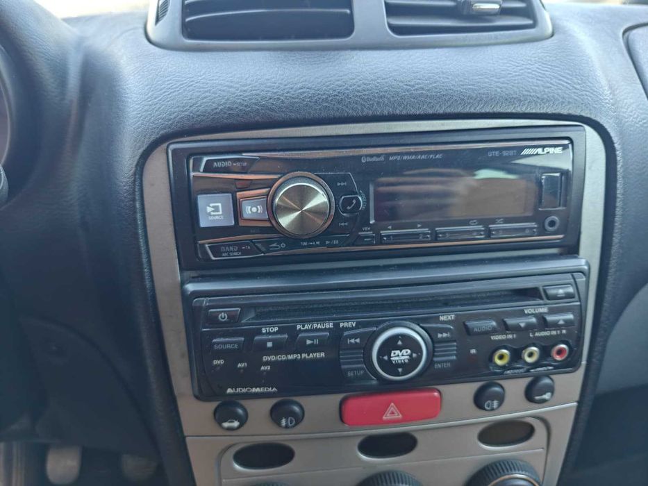 Sistem audio auto complet ( Alpine Clarion Macrom )