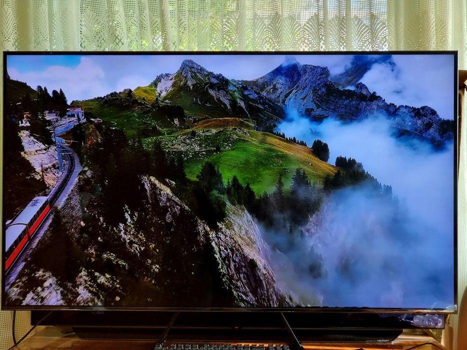 8K / SMART Телевизор / Samsung - 55" / 8K HDR10+ / DolbyAudio + Vision