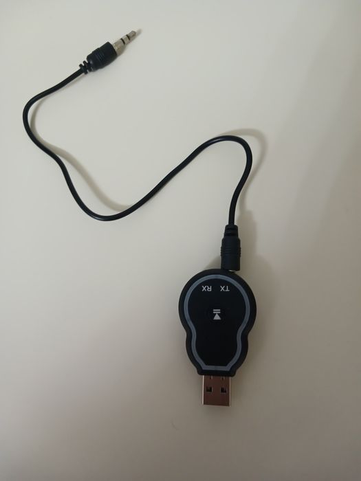Аудиоадаптер AUX Bluetooth