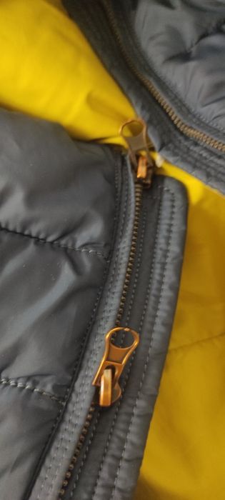 Продам зимнюю куртку